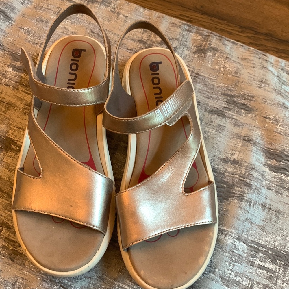 Bionica Sandals 9